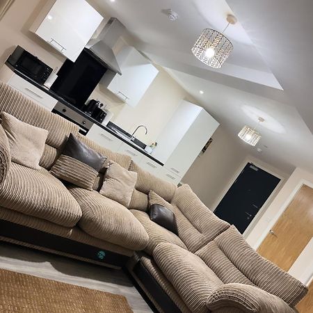 Luxury 2 Bedroom Apartment In Manchester City Centre - Free Parking Kültér fotó